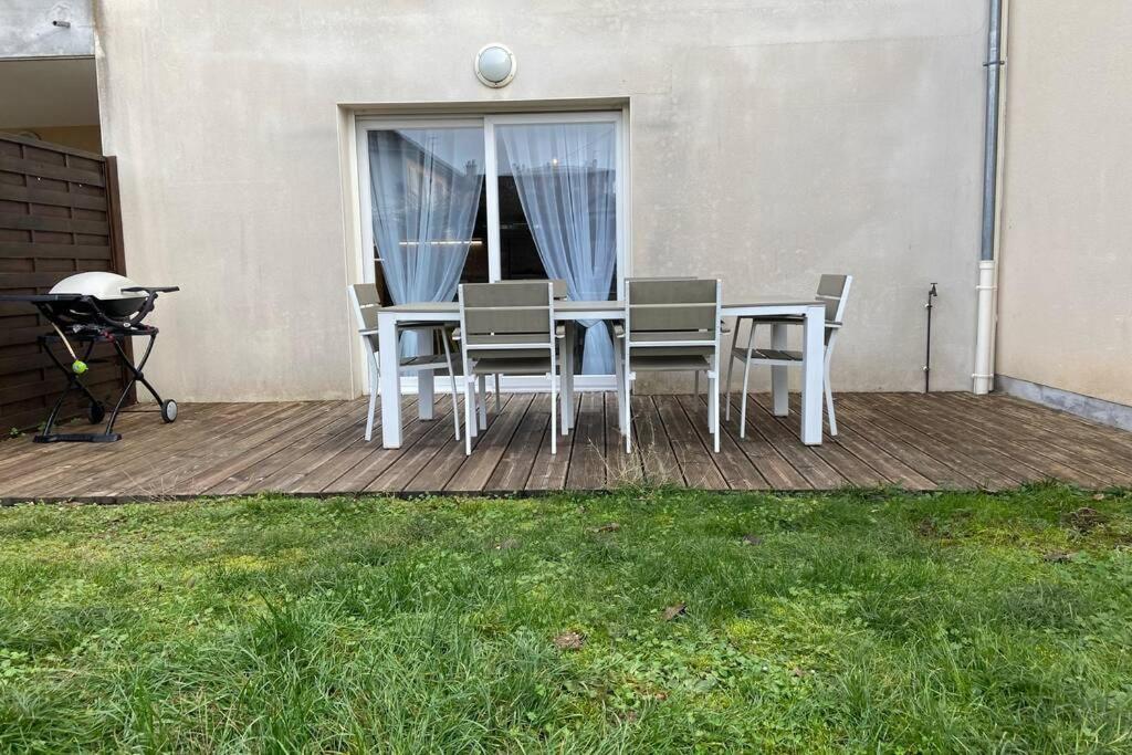 Appartement Maison En Duplex 80M² Jardin Terrasse Saint-Julien-les-Villas Екстериор снимка